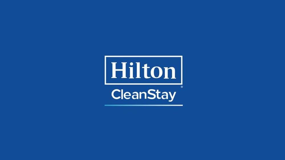 Hampton Inn And Suites Dallas/Lewisville-Vista Ridge Mall Exterior photo