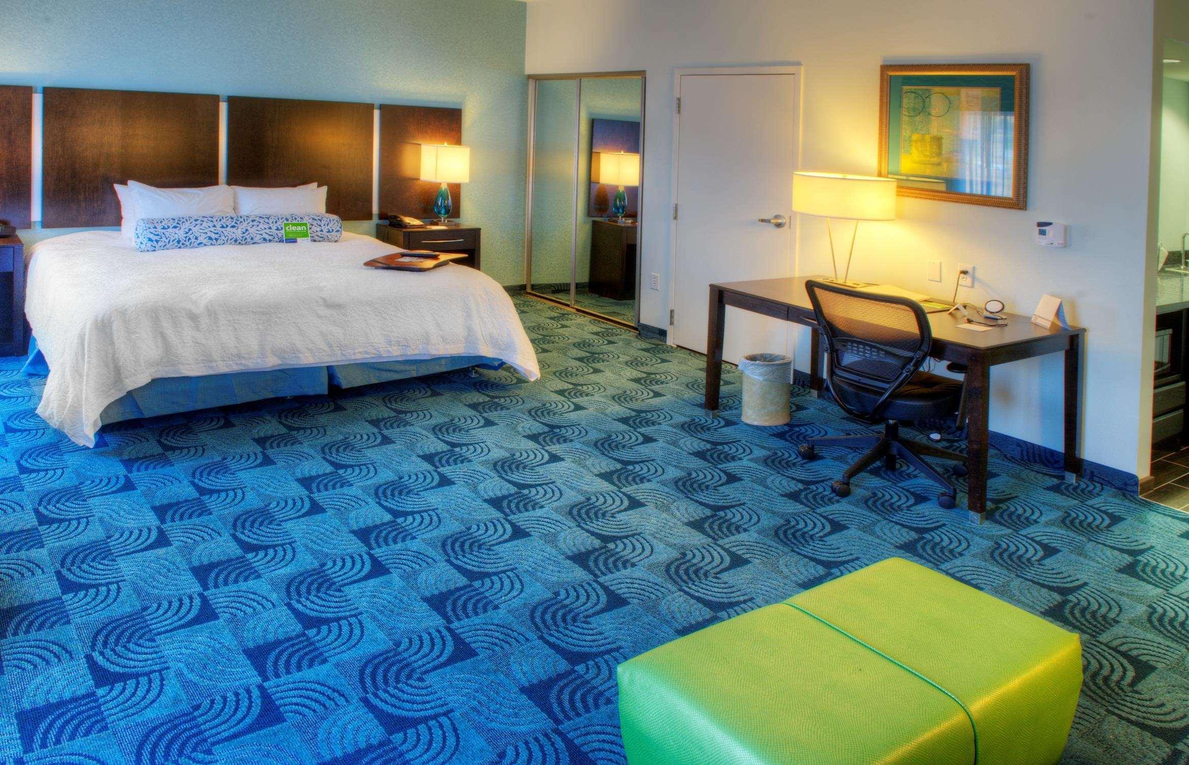 Hampton Inn And Suites Dallas/Lewisville-Vista Ridge Mall Room photo