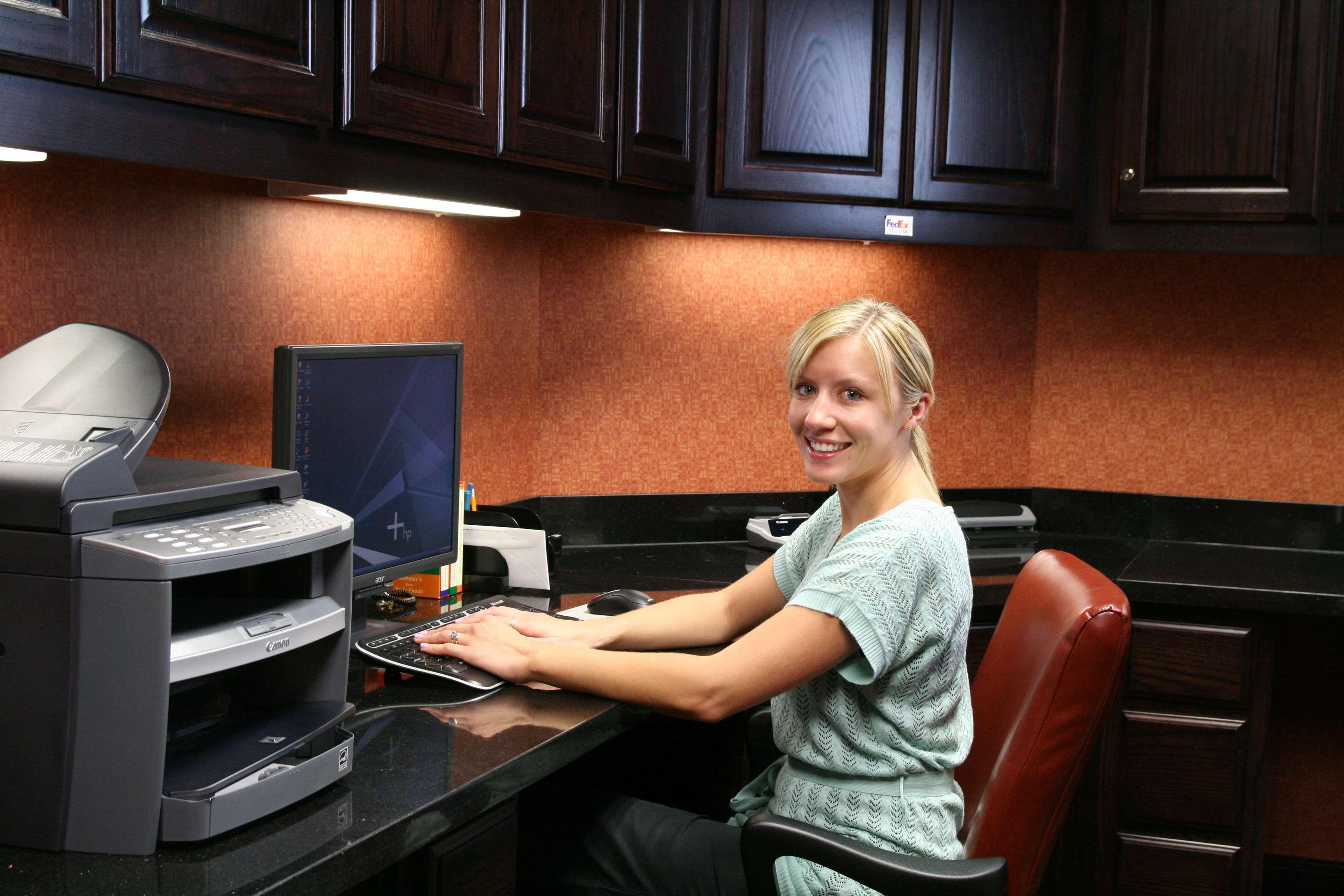 Hampton Inn And Suites Dallas/Lewisville-Vista Ridge Mall Facilities photo